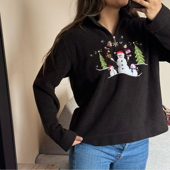 ✨5/$25 item! Vintage Christmas Sweater - Picture 2 of 4